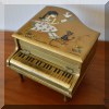 D20. Piano-shaped jewelry box. 